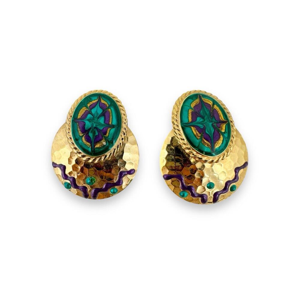 Vintage Goldtone Hammered Emerald Green Purple Enamel Artisan 80’s Earrings